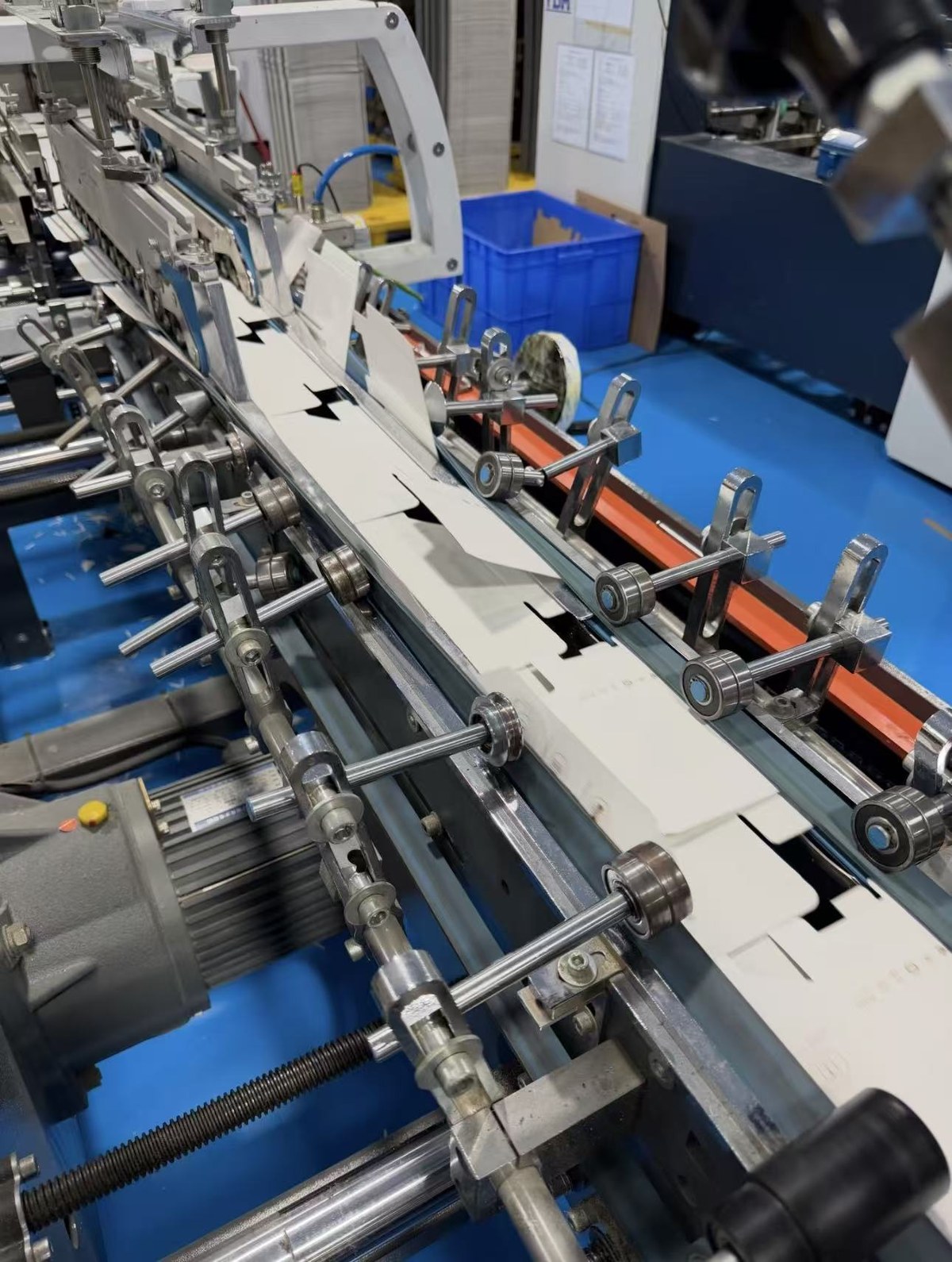 Folder-gluer running a folding carton — made in-house