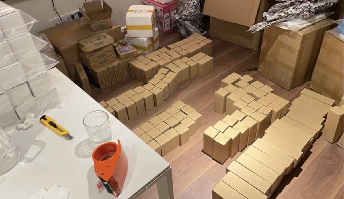 Consolidation in progress: orders from multiple suppliers arranged for one shipment