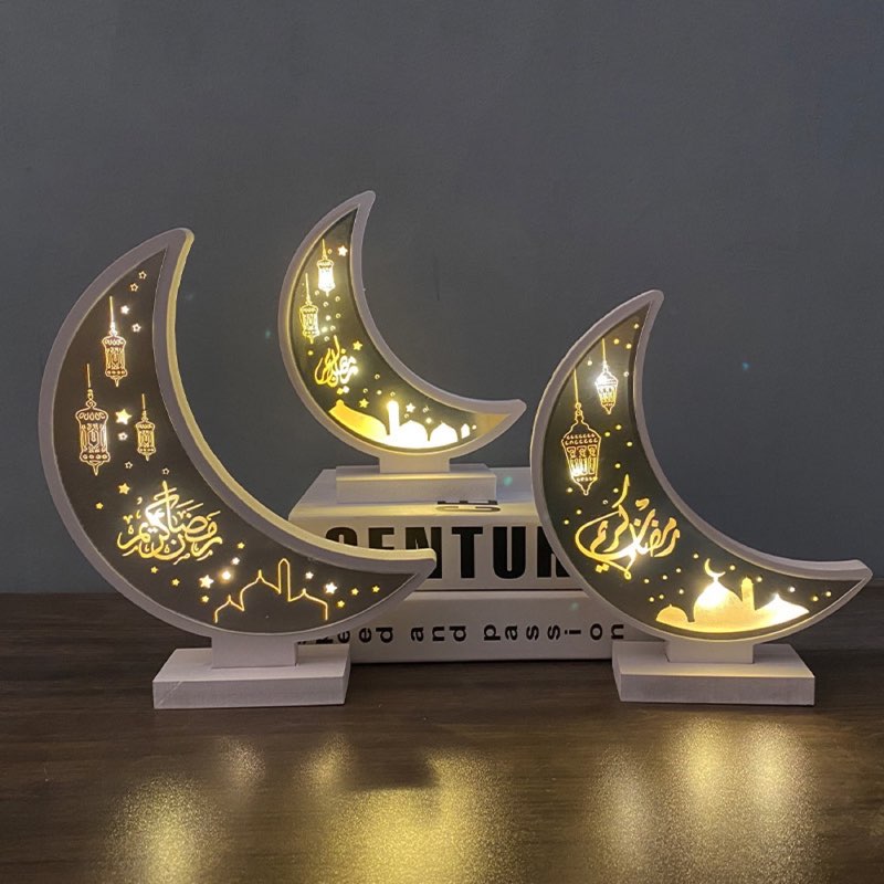 RAMADAN wooden moon ornament